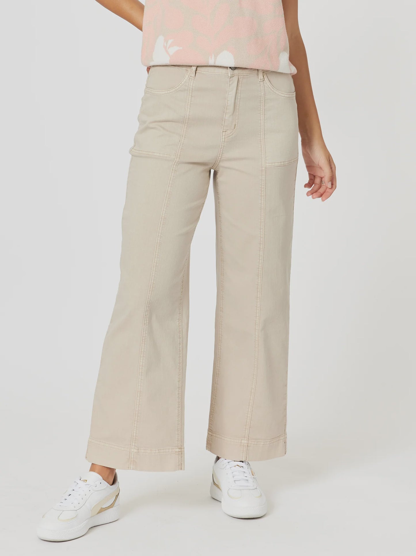 Sabrina Jean - Natural