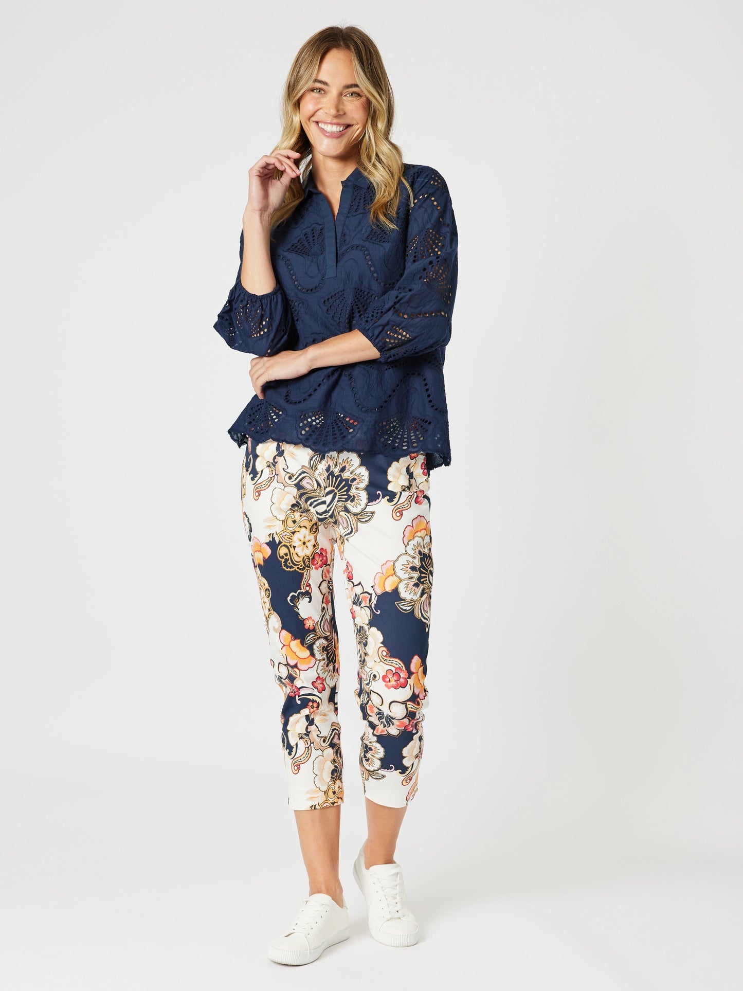 Shelly Lace Top - Navy