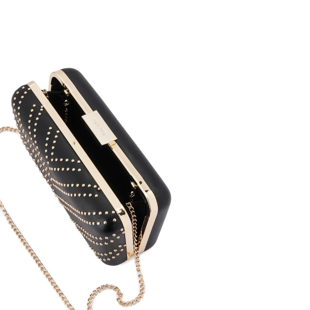 Riannah  Studded pod