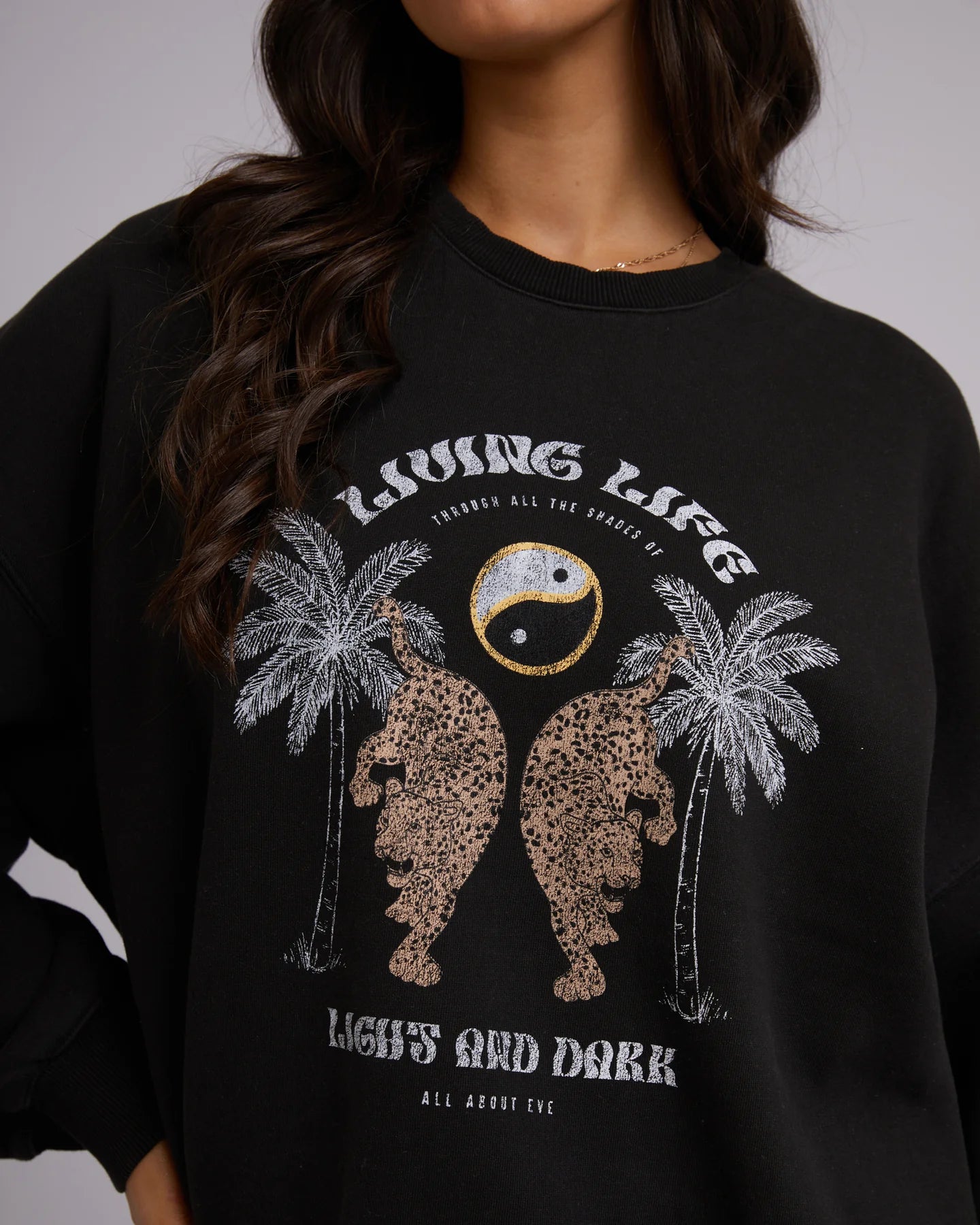 Living Life Standard Crew - Washed Black
