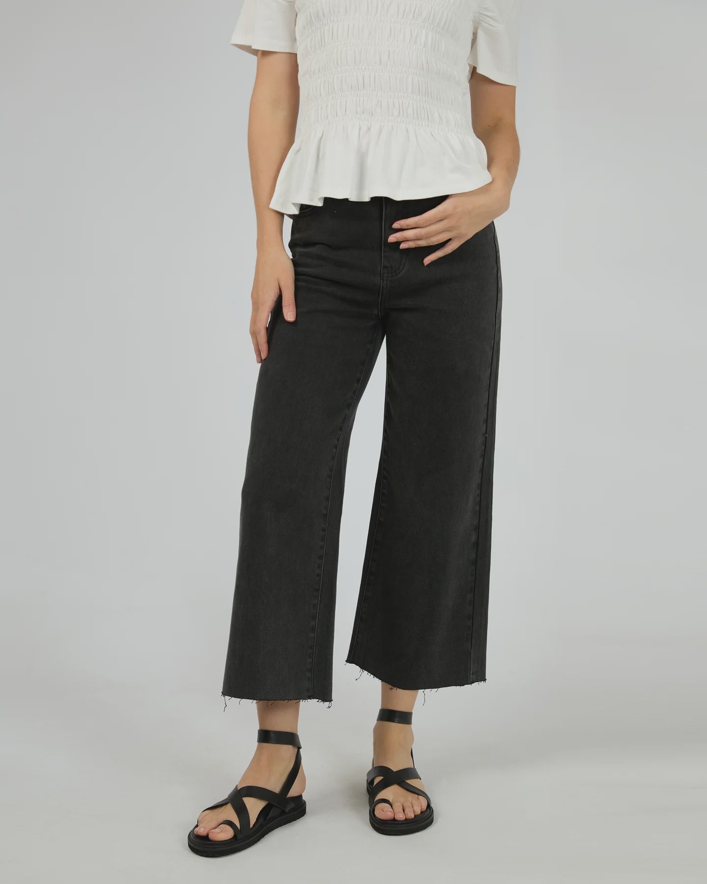 Charlie High Rise Wide Leg - Washed Black
