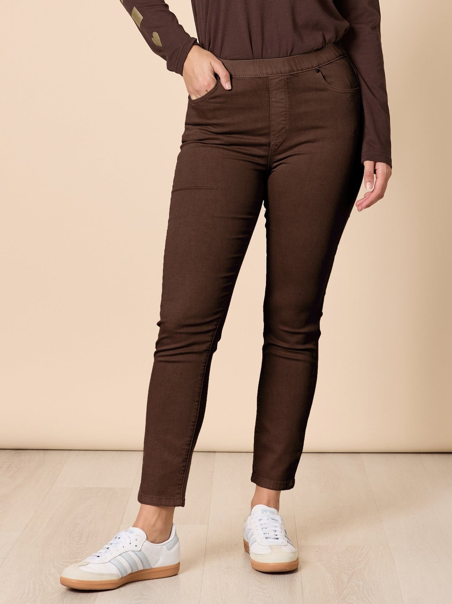 Chicago Jean - Chocolate