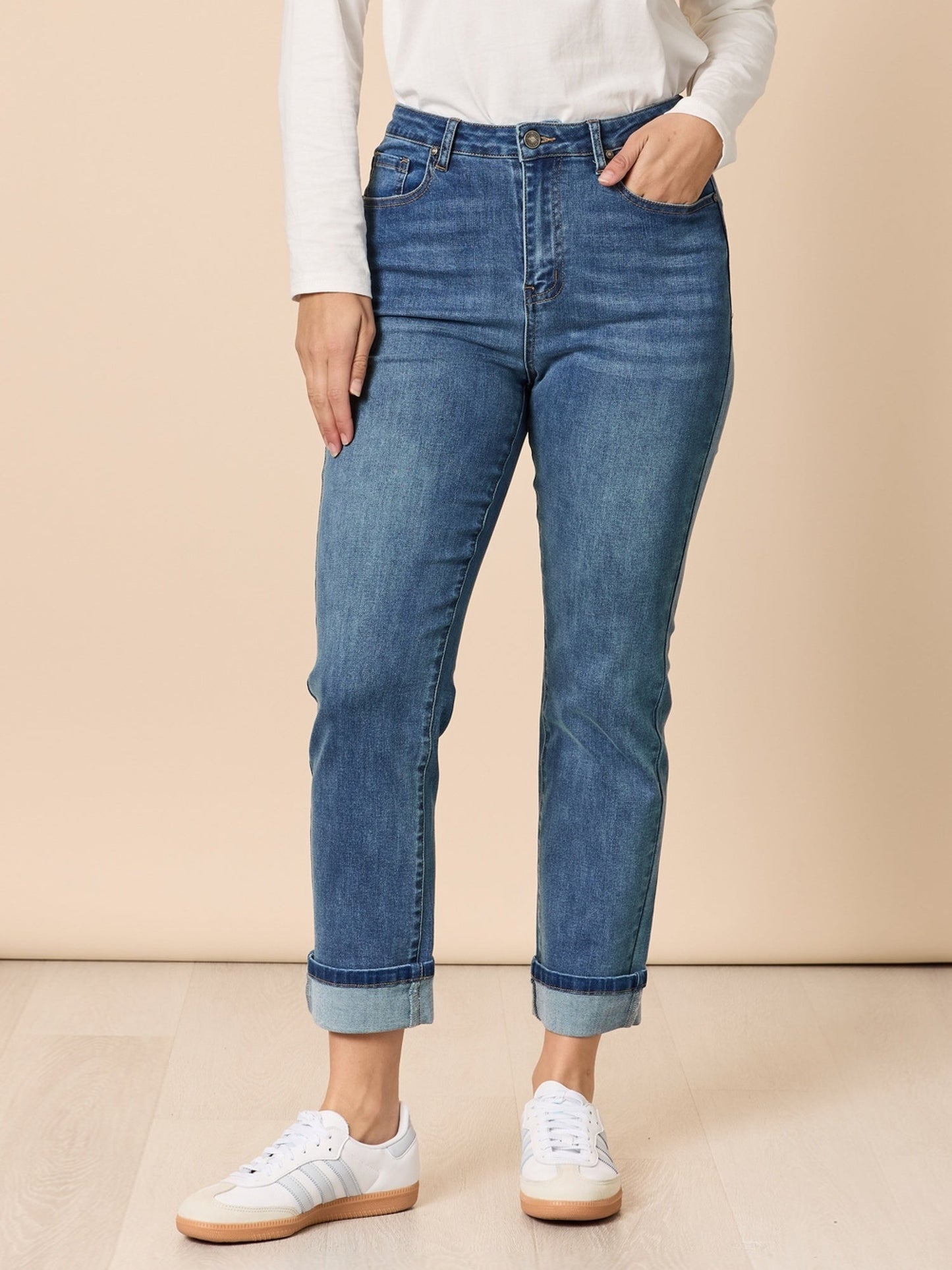 Retro Cuff Jean - Denim