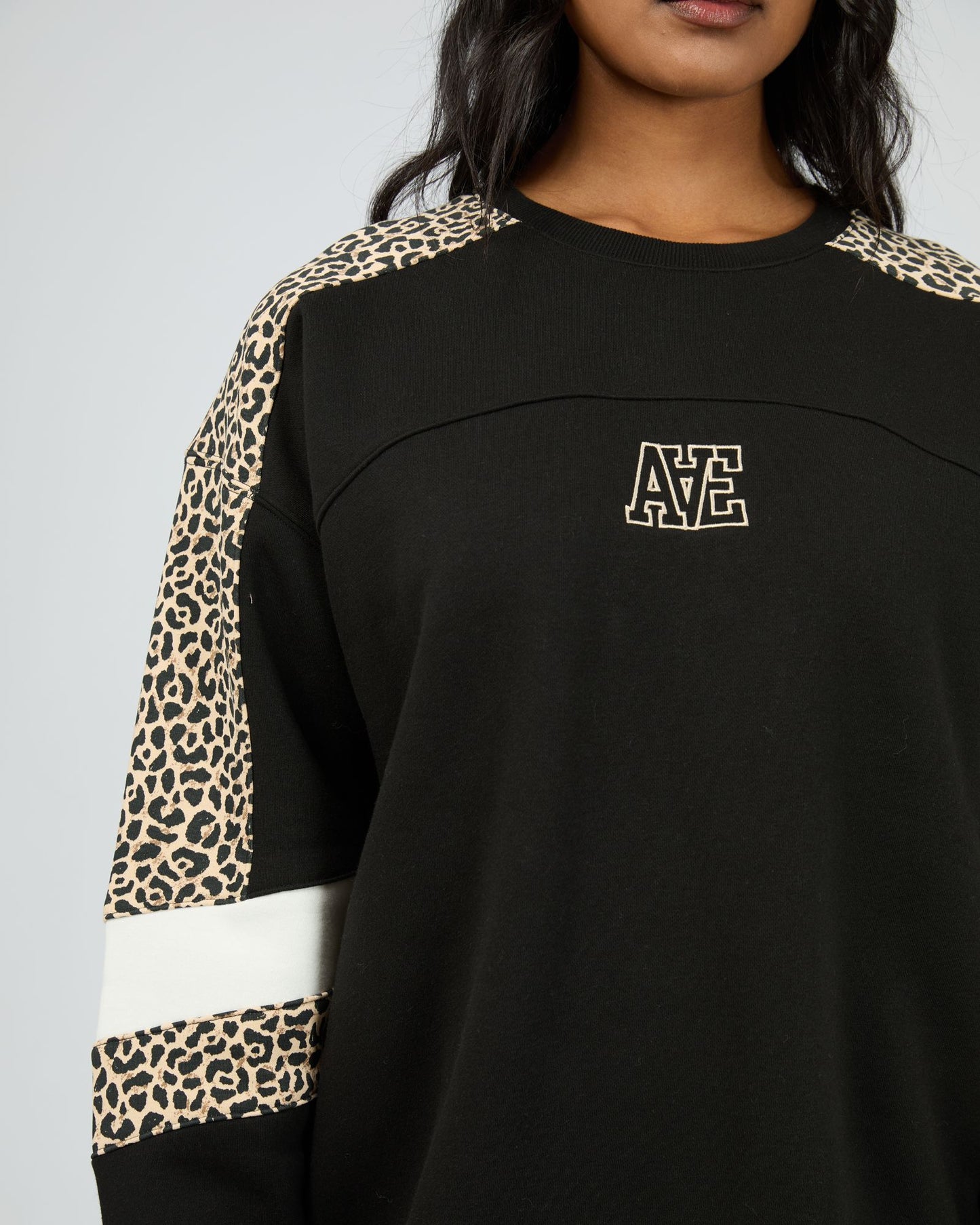 Savannah Oversized Crew - Black