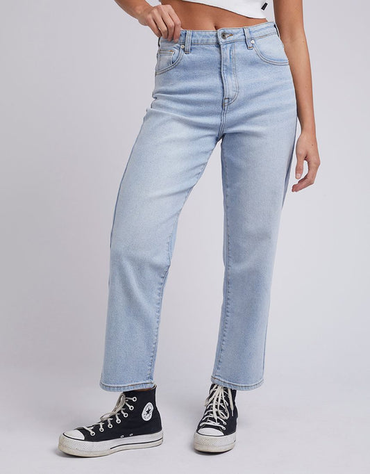 Cali Straight Jean - Light Blue
