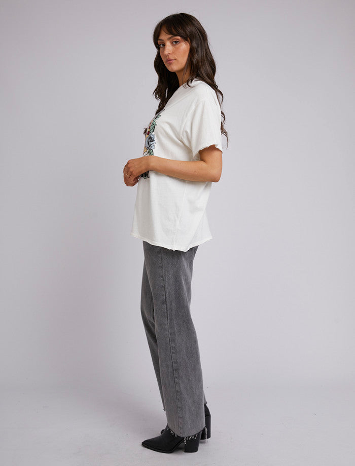 In the Wind Oversized Tee