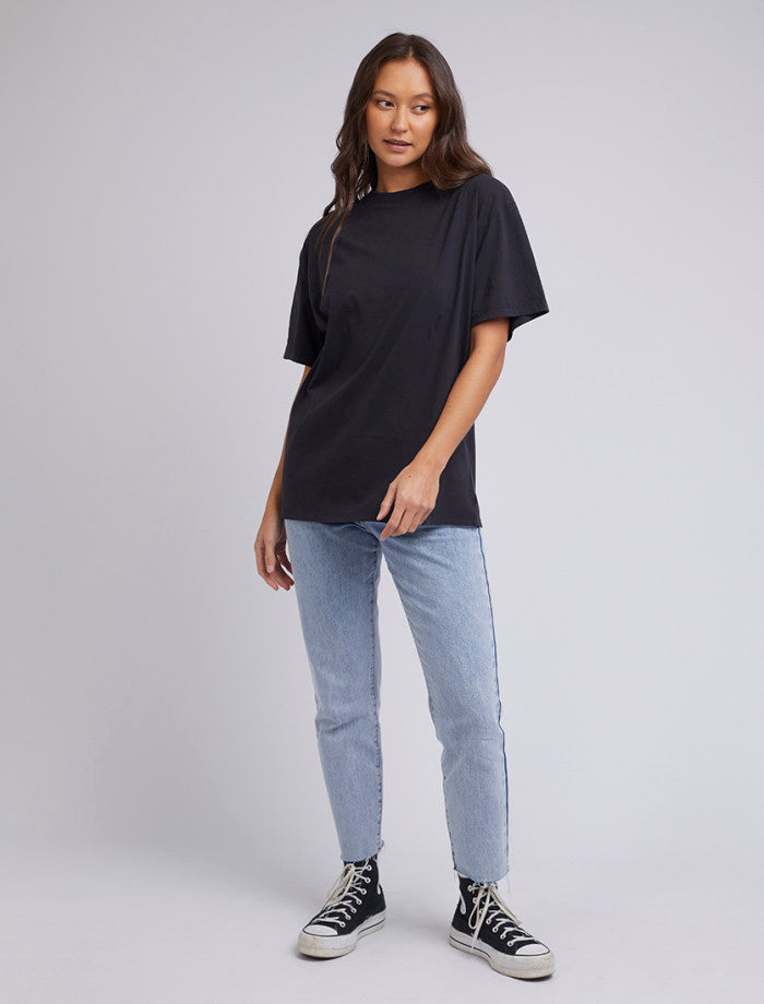 Women's Oversized Tee - Black