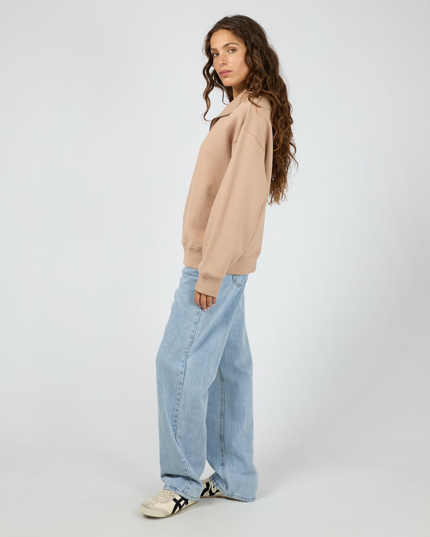 Silent Luxe 1/4 Zip Crew - Taupe