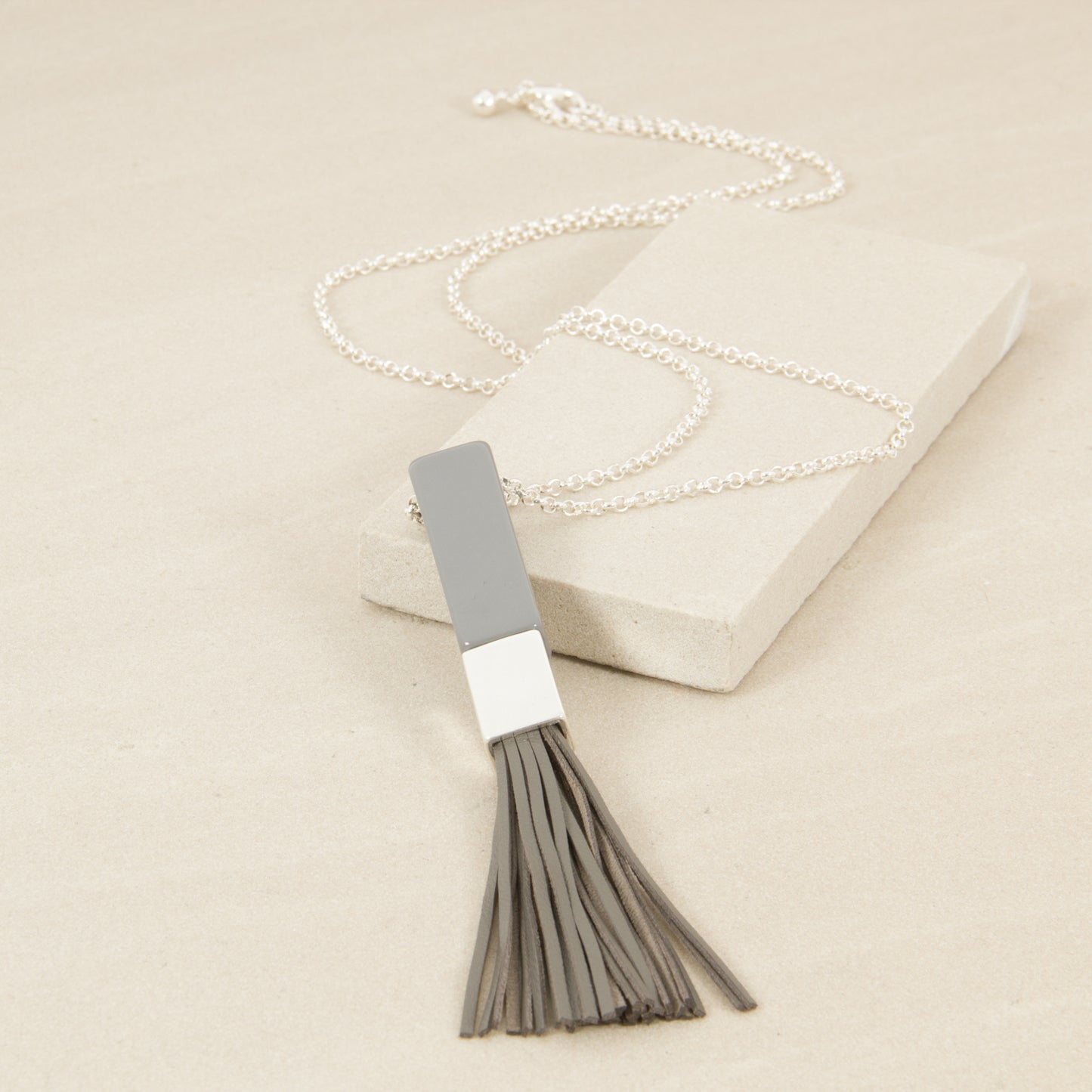 Resin Bar & Tassel Necklace Women | Lyn Rose Boutique