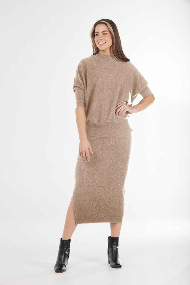 Dolman 3/4 Sleeve Pullover