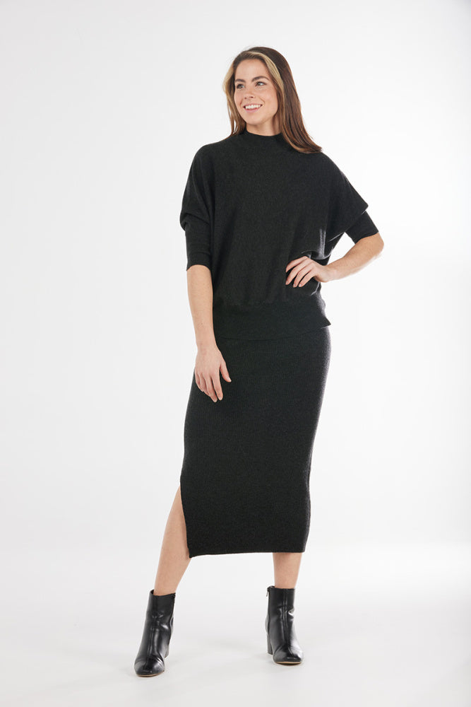 Dolman 3/4 Sleeve Pullover