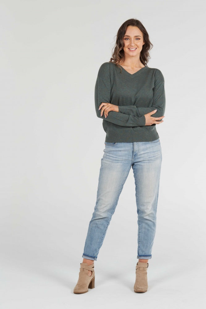 Essential Vee Neck Pullover