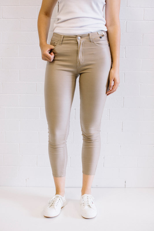 Wax Stretch 7/8 Women Mocha | Lyn Rose Boutique