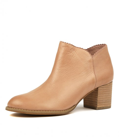 Django and juliette sharon boot hotsell