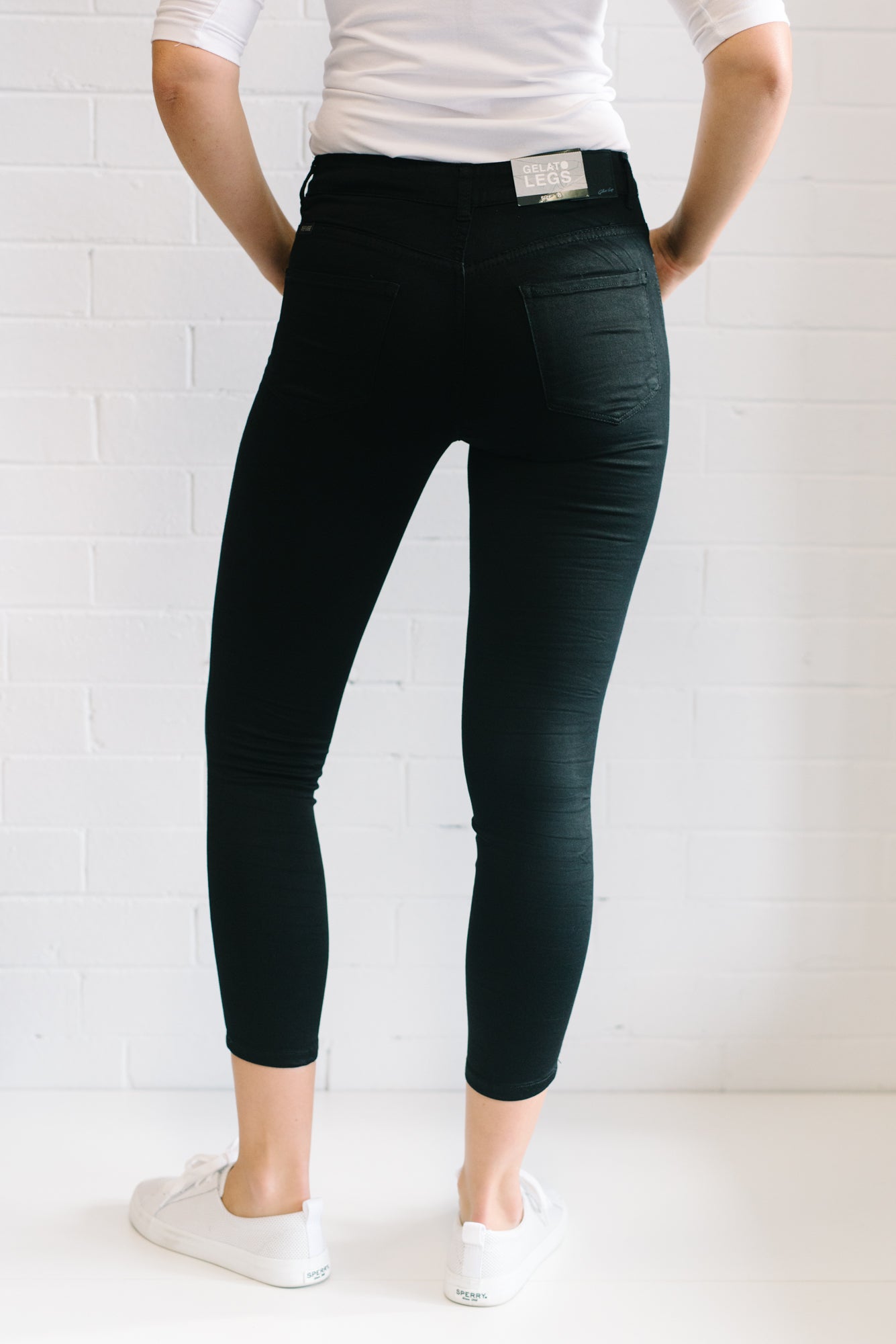 Gelato Leg Women 7/8 Black | Lyn Rose Boutique