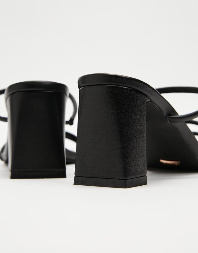 Isoka Heel - Black