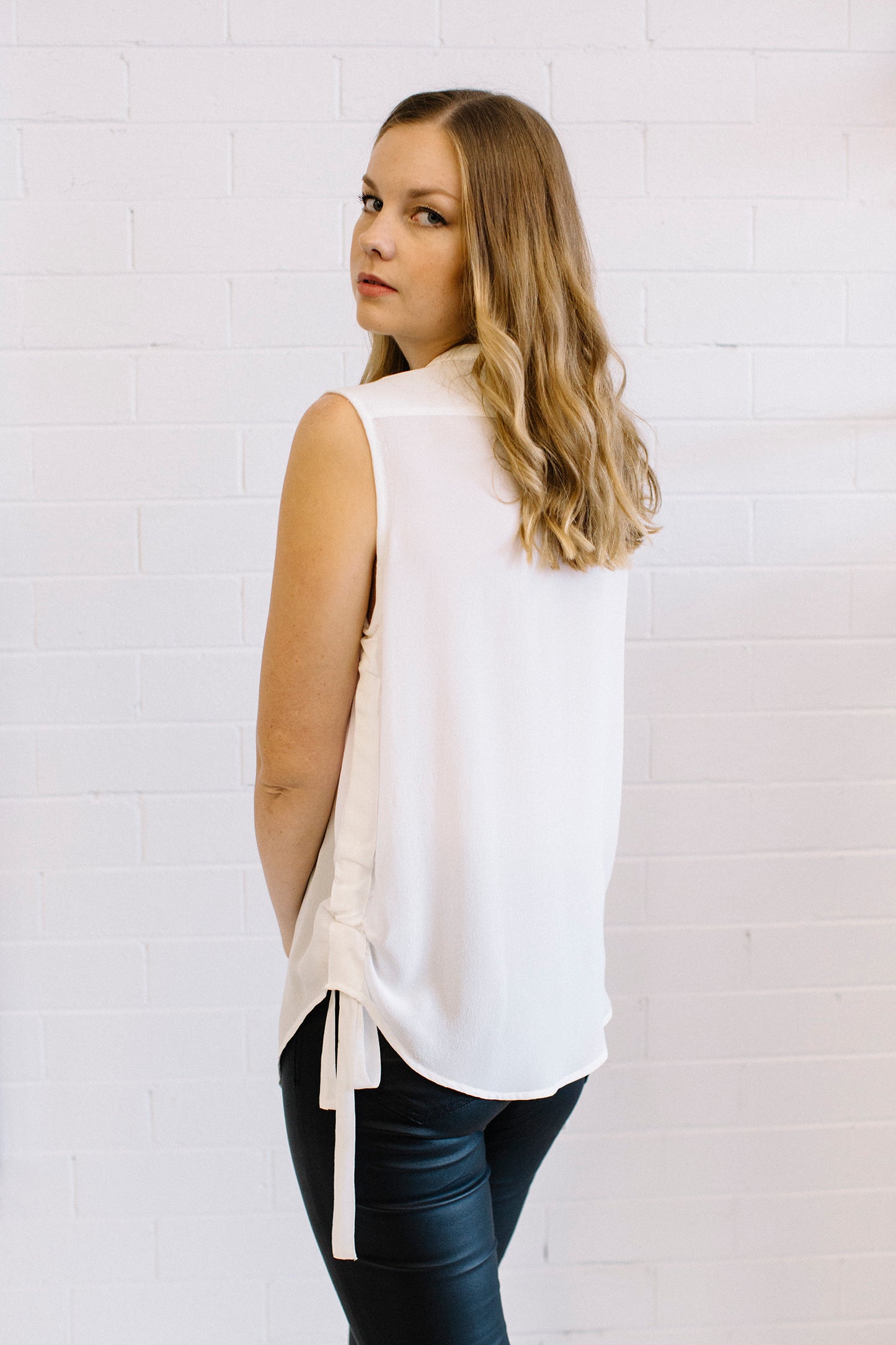 Draw Me Maud Dainty Women | Lyn Rose Boutique