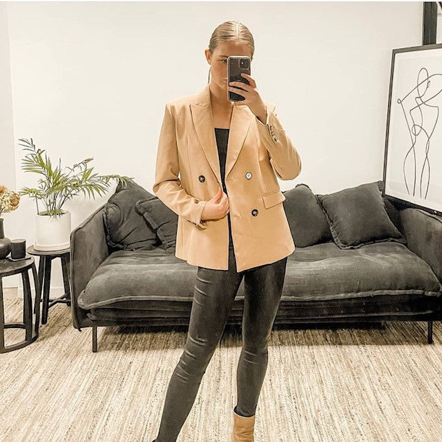 Eden Jacket I White Closet