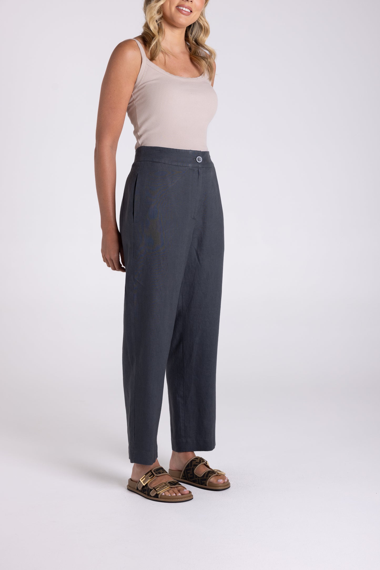 TT 7/8 Linen Pant - Charcoal