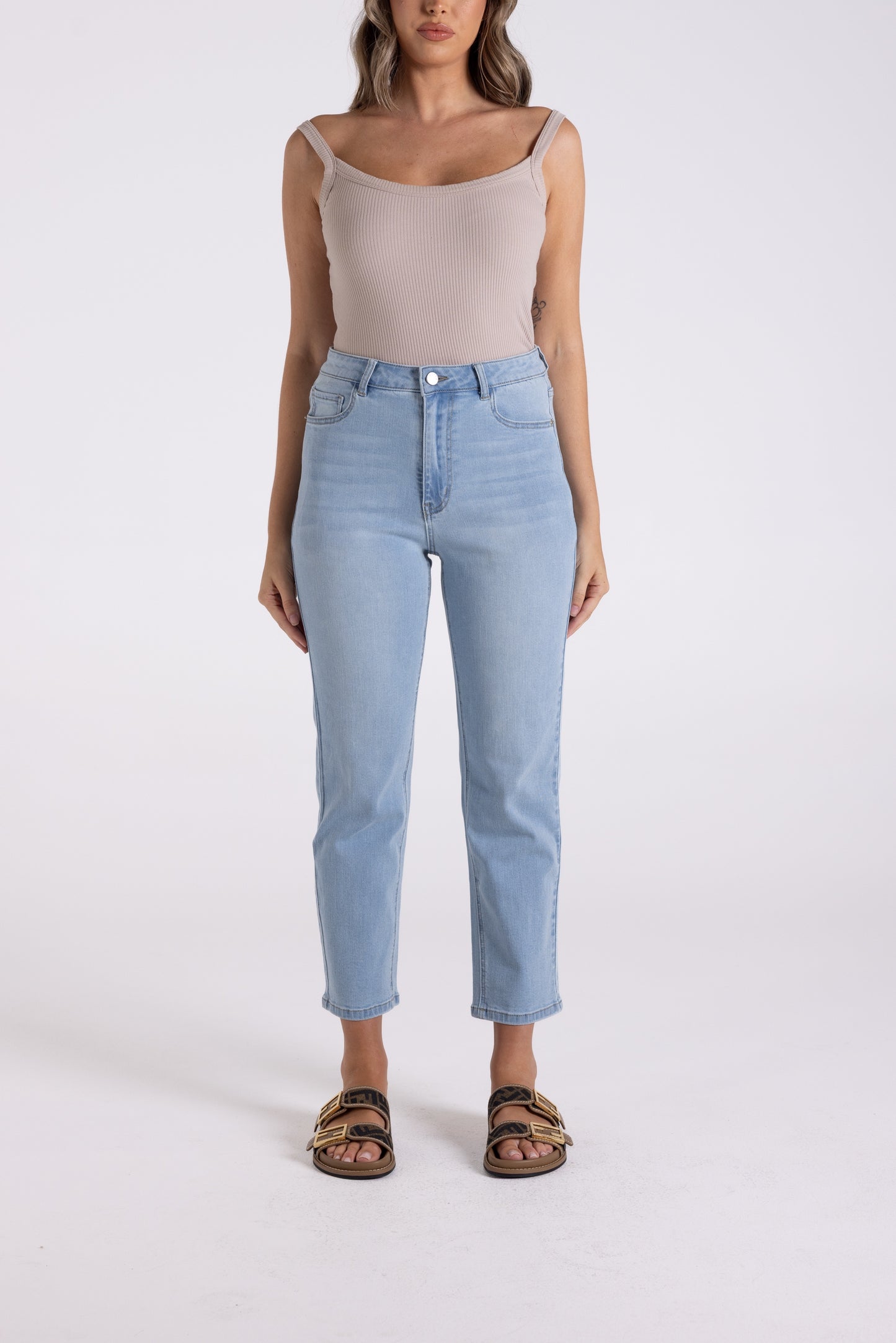 3/4 Slim Jean - Light Denim
