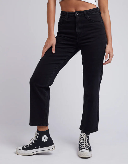 Cali Straight Jean - Black