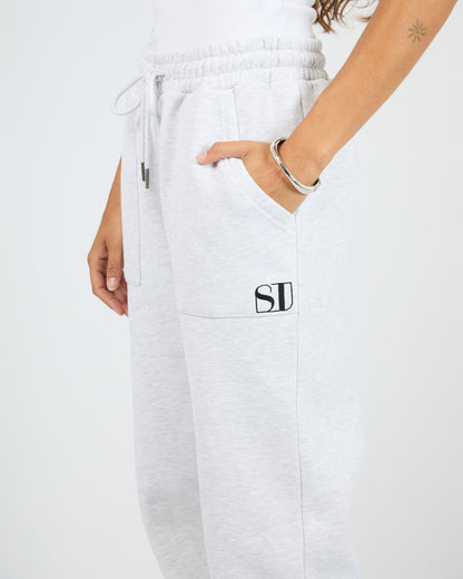 Silent Luxe Cuffed Trackpant - Snow