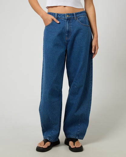 Hallie Barrel Leg Jean - Denim