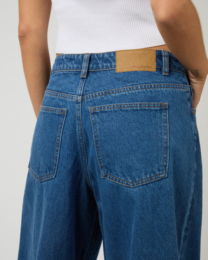 Hallie Barrel Leg Jean - Denim