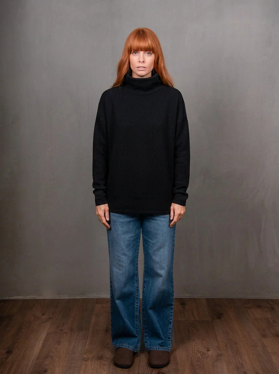 Ball Stitch HIgh Crew Pullover