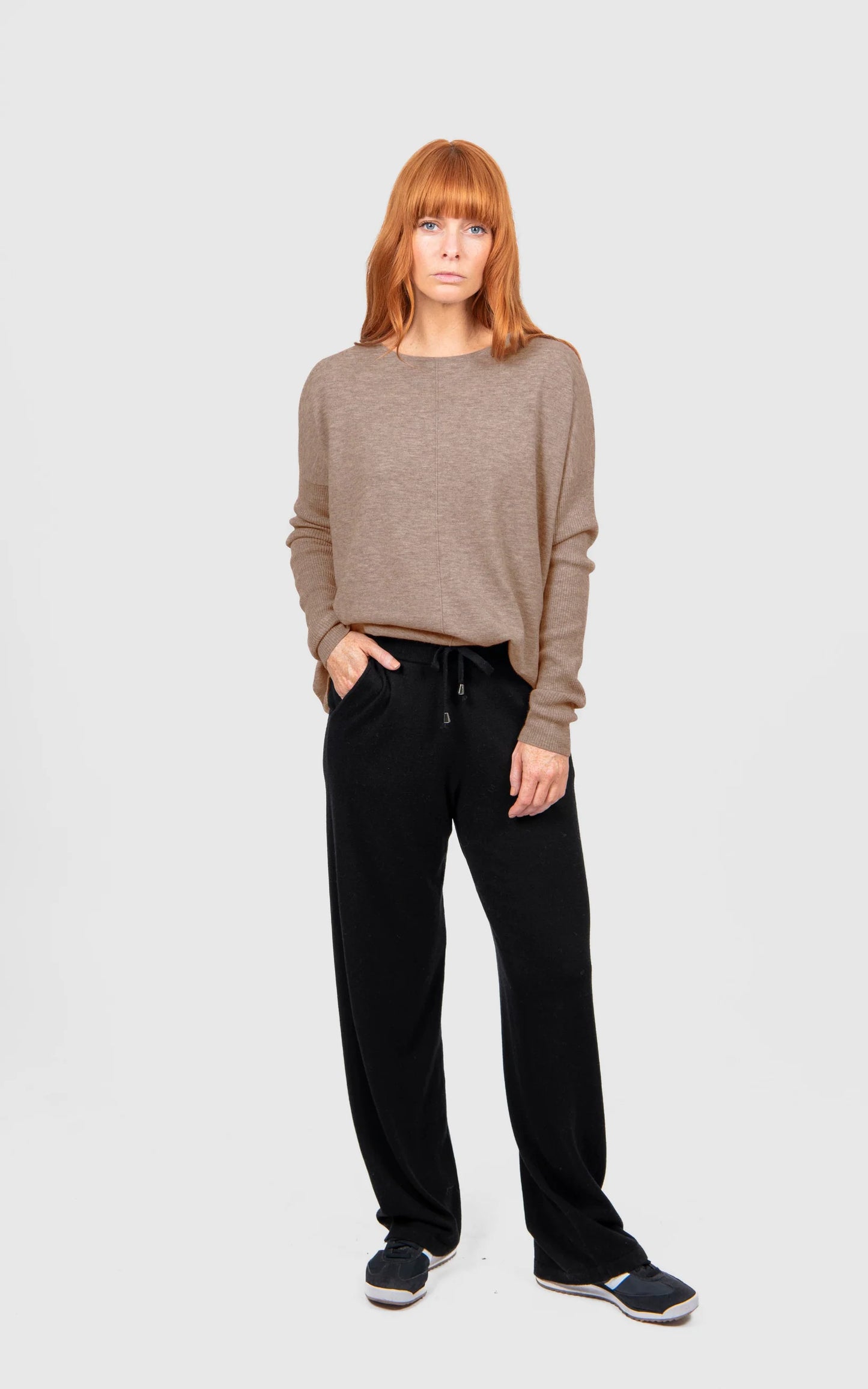 Queen Curved Hem Crew Neck