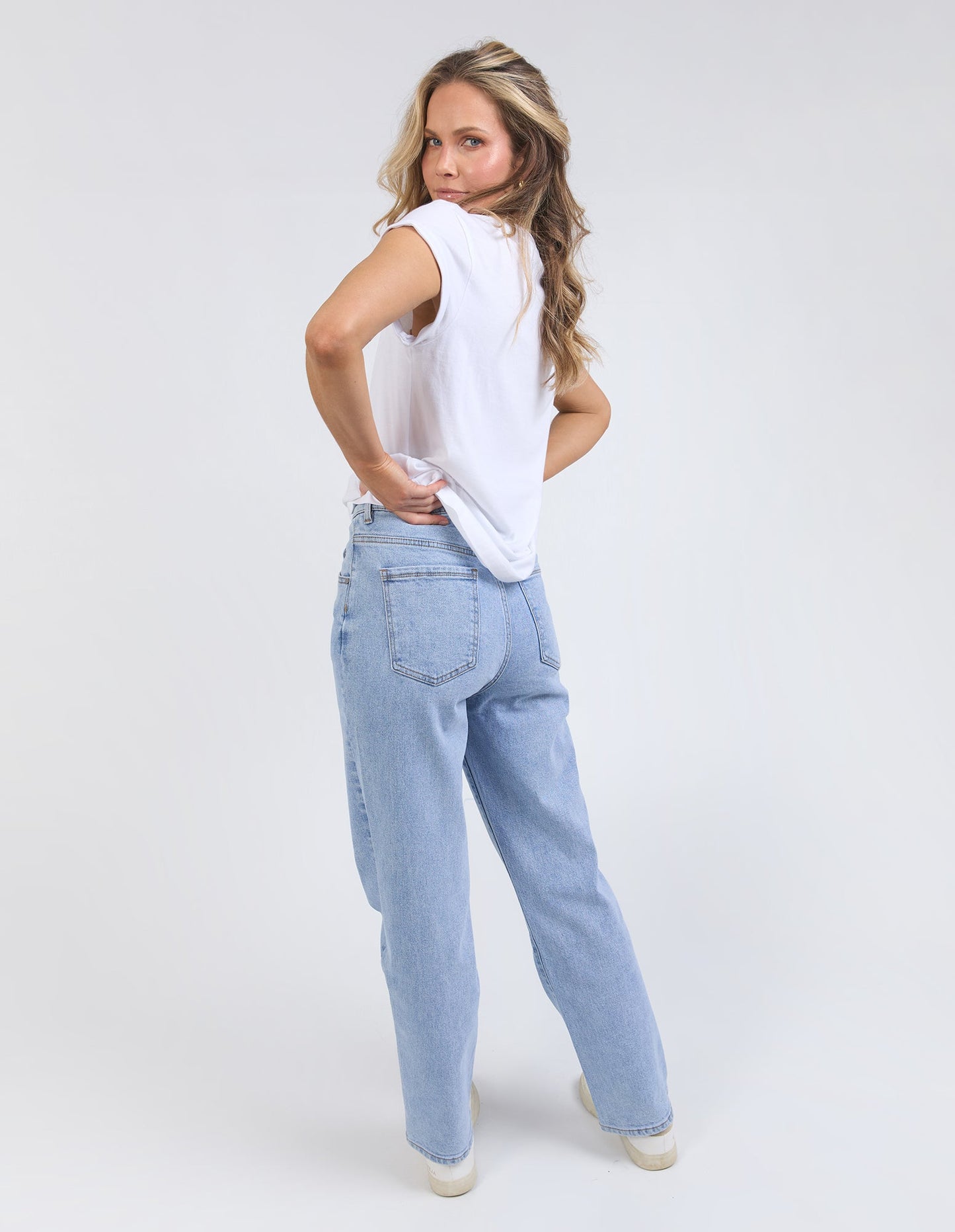 Manly Vee Tee - White