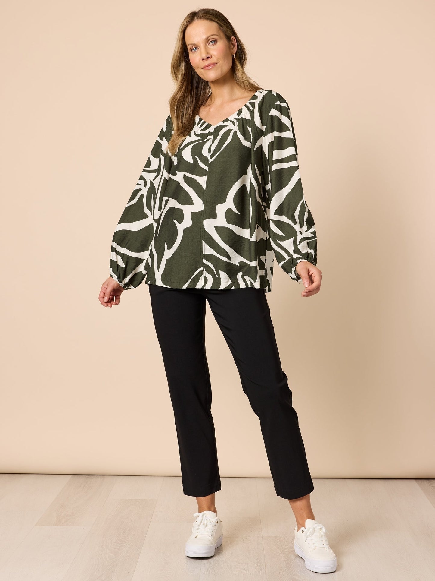 Evie Stretch Pant - Black