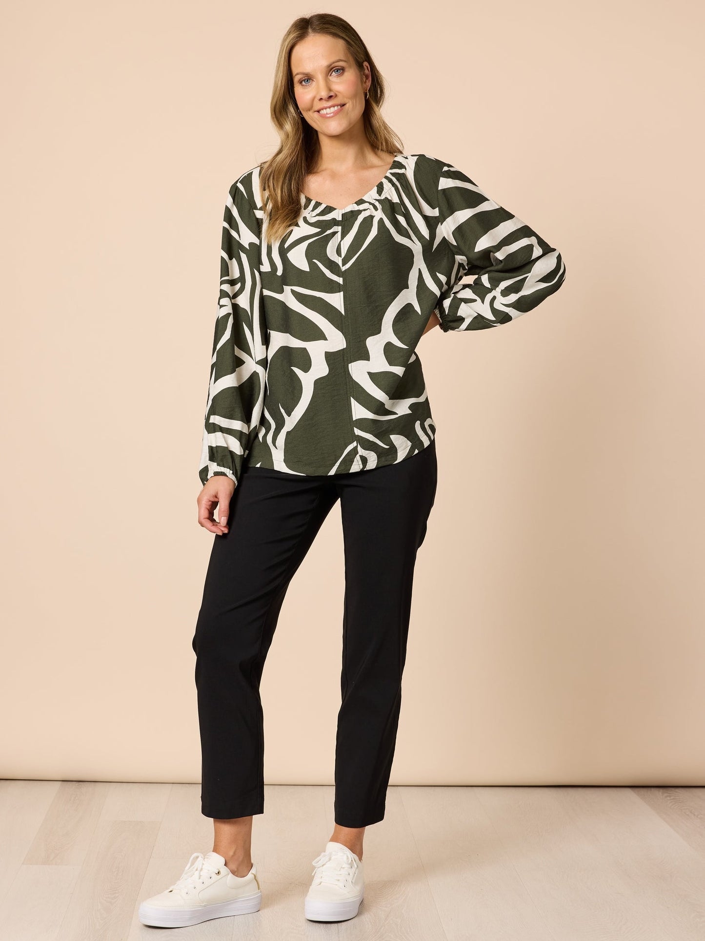 Evie Stretch Pant - Black