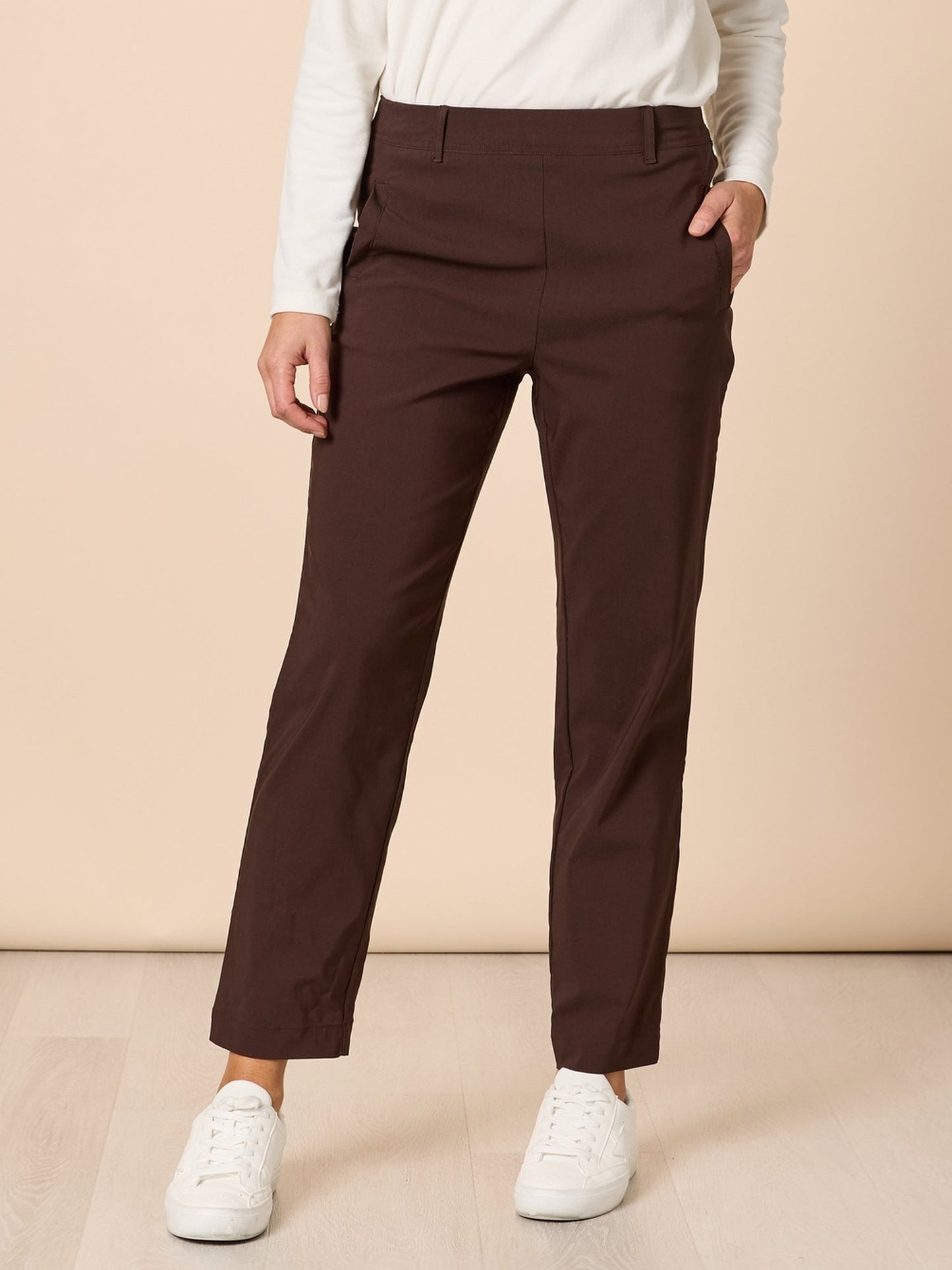 Evie Stretch Pant - Coffee