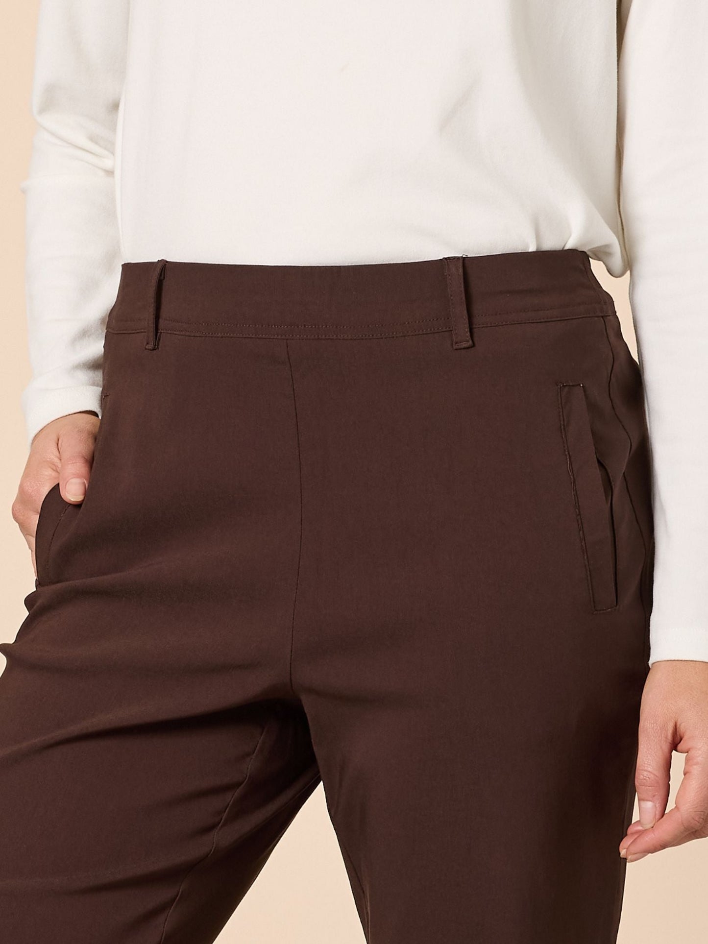 Evie Stretch Pant - Coffee