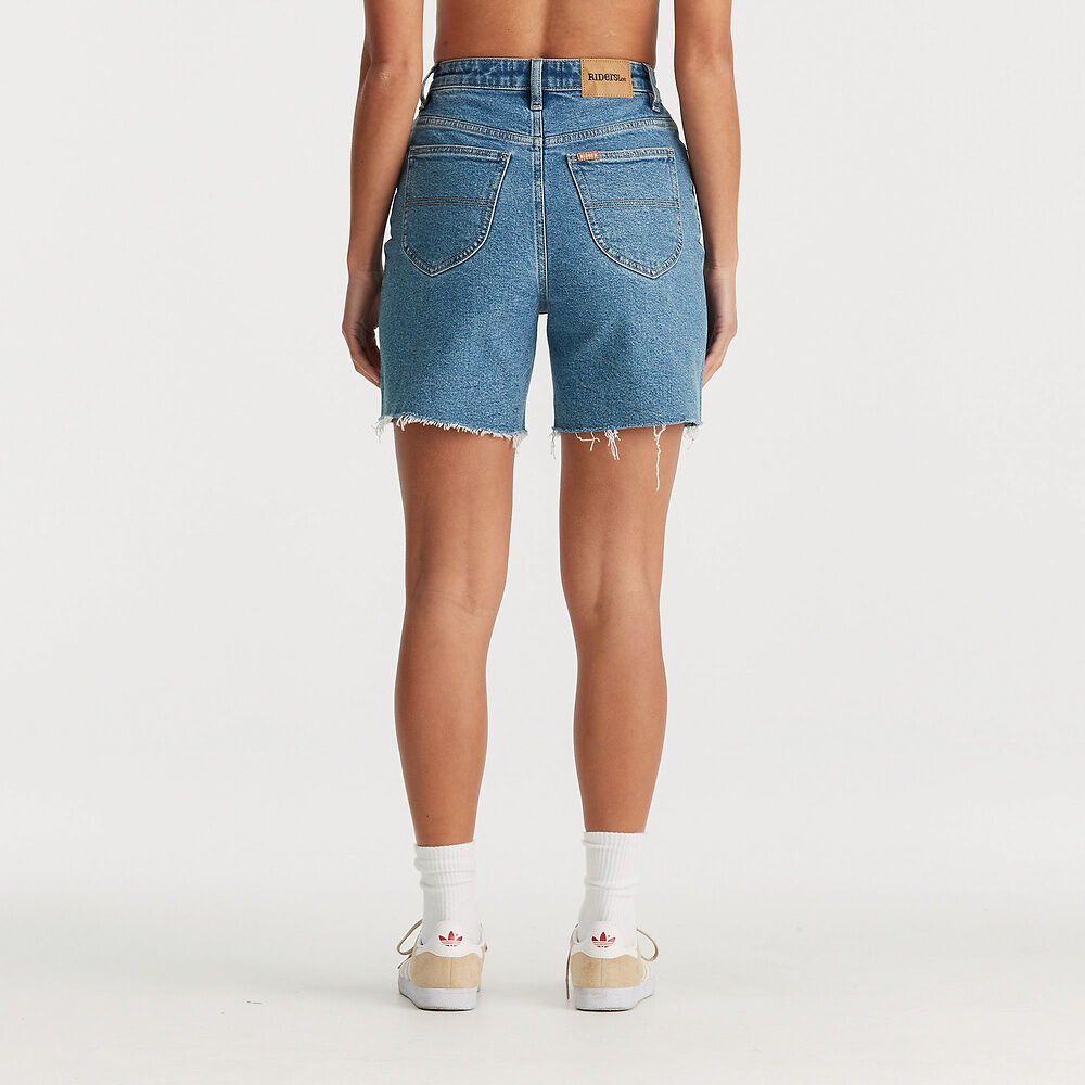 Hi Straight Short