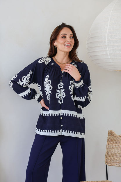 button Border top