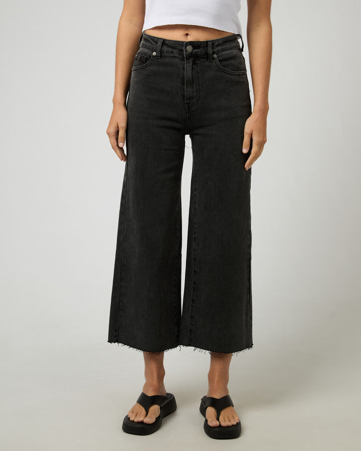 Charlie High Rise Wide Leg  - Washed Black