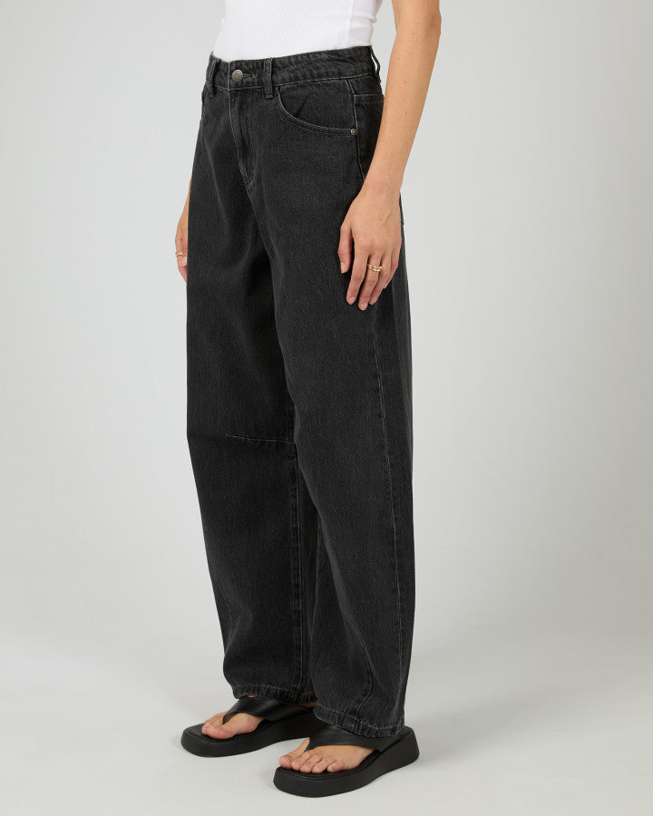 Hallie Barrel Leg Jean - Coal