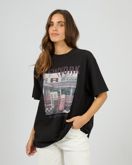 New York Diner Relaxed Tee- Washed Black