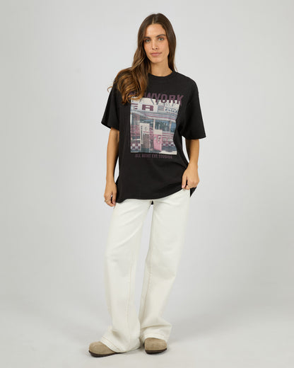 New York Diner Relaxed Tee- Washed Black