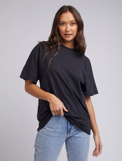 Women's Oversized Tee - Black