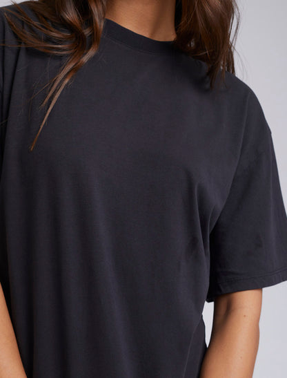 Women's Oversized Tee - Black