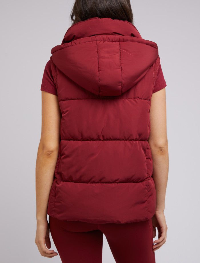 Remi Luxe Puffer Vest - Port