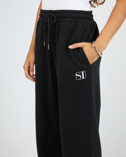 Silent Luxe Trackpant - Black