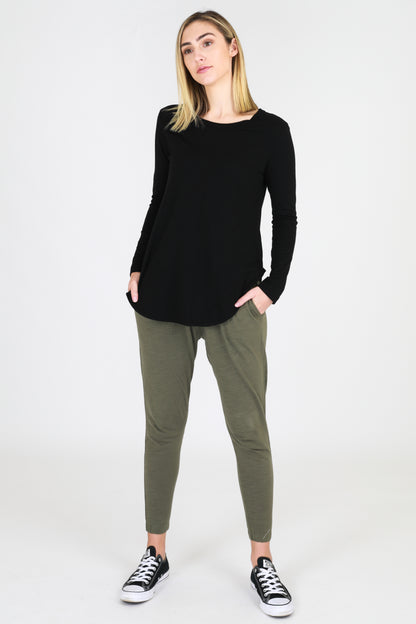 Scarlett Long Sleeve Tee Women Black | Lyn Rose Boutique