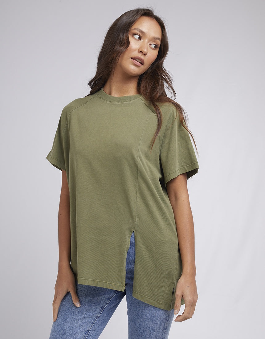 Routine Tee - Khaki