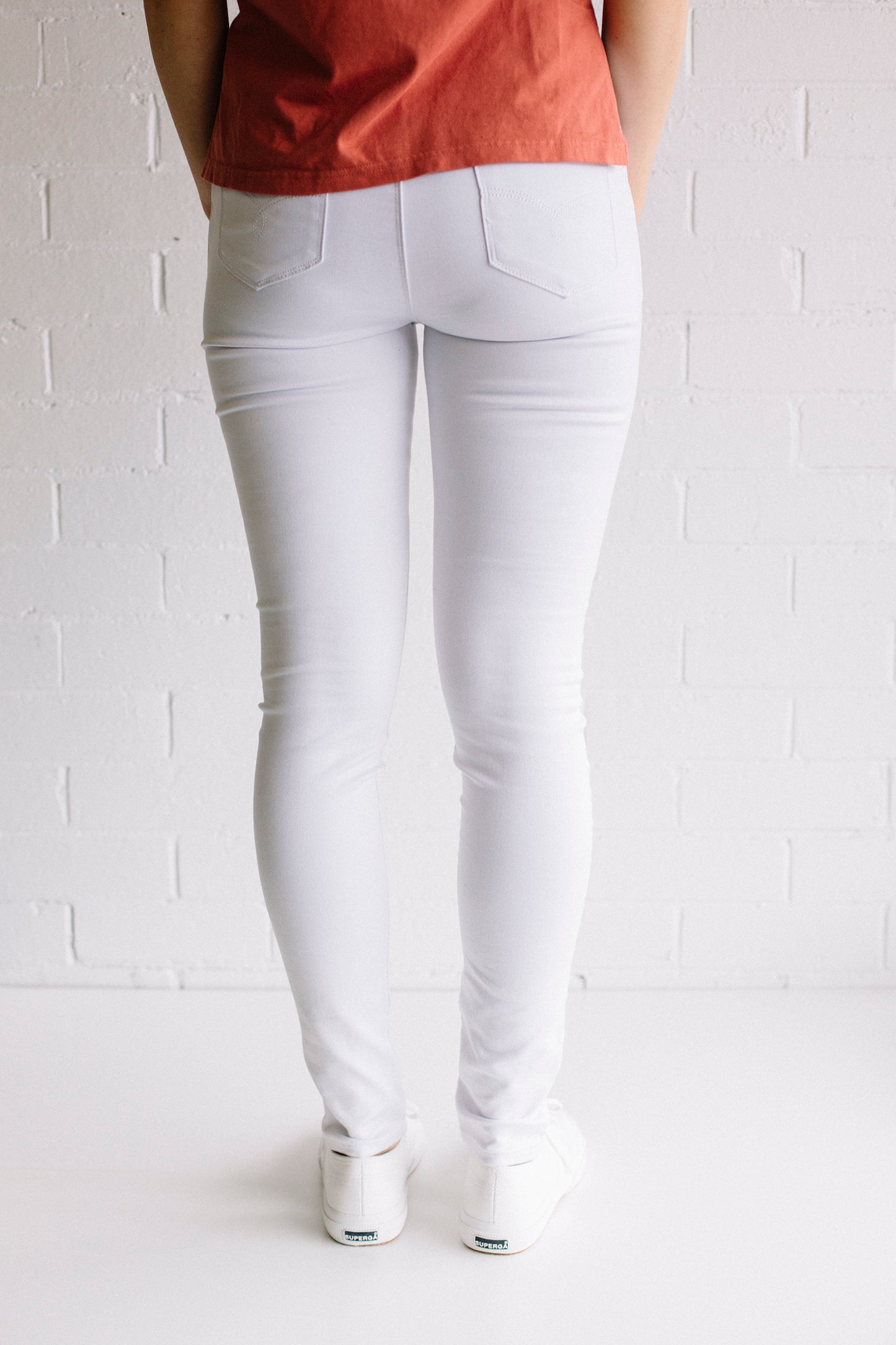 White Jeans Women | Lyn Rose Boutique
