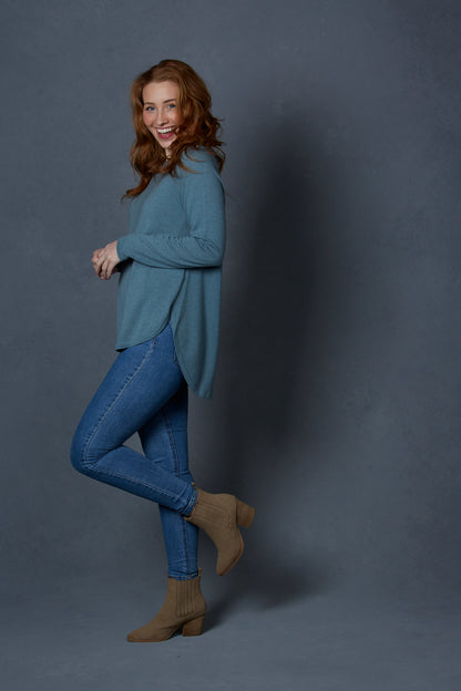 Curved Hem Pullover with Ribbed Back