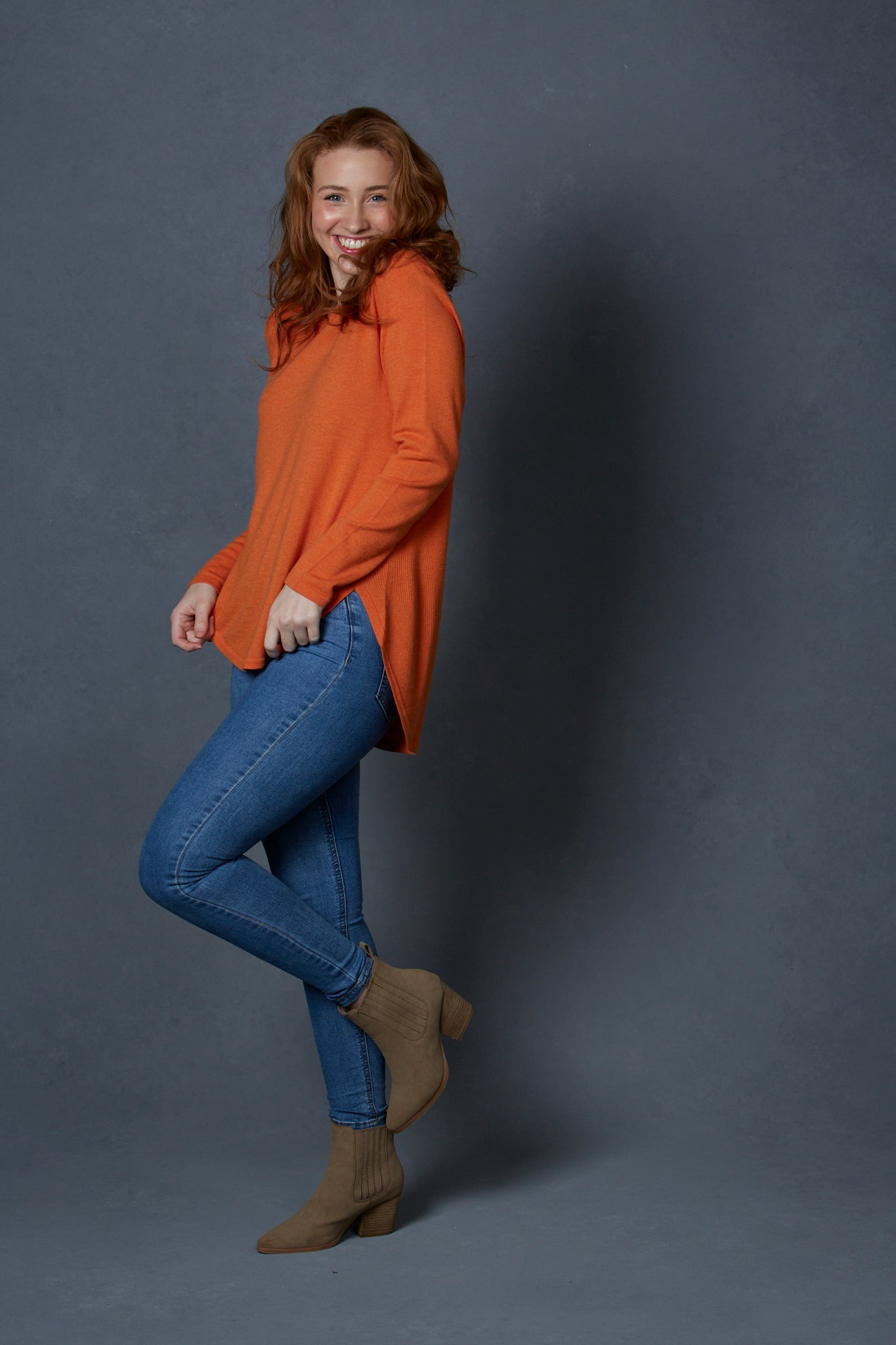 Curved Hem Pullover with Ribbed Back